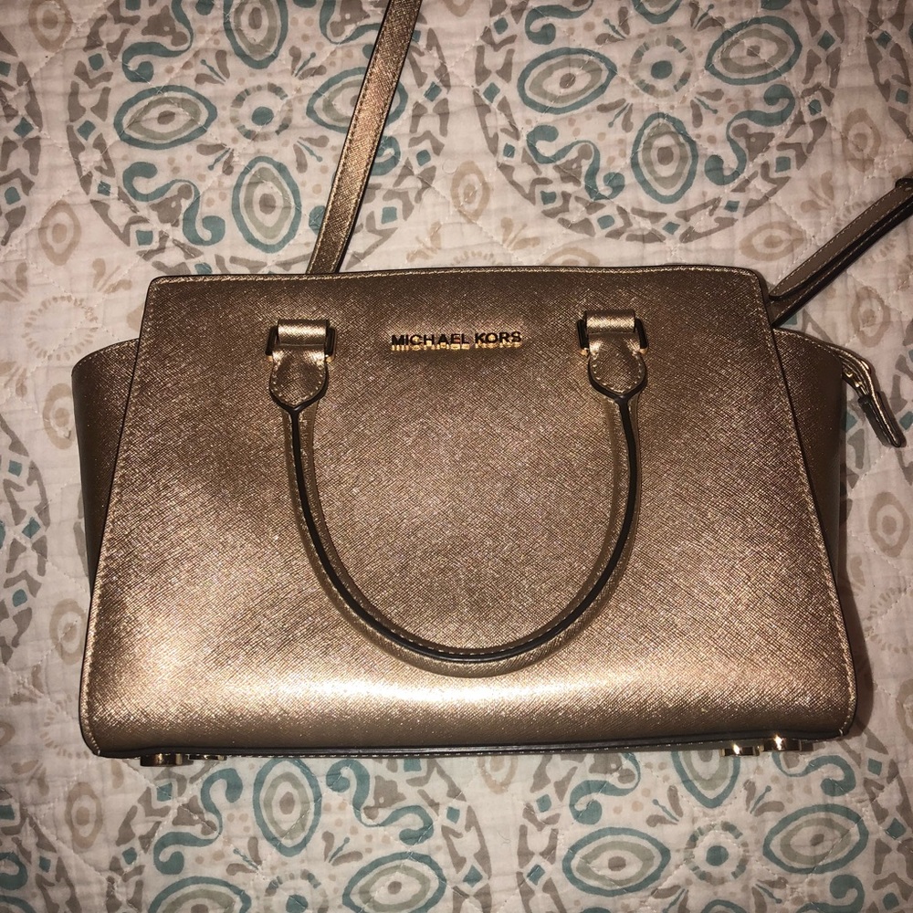 MK pocket book and matching wristlet wallet